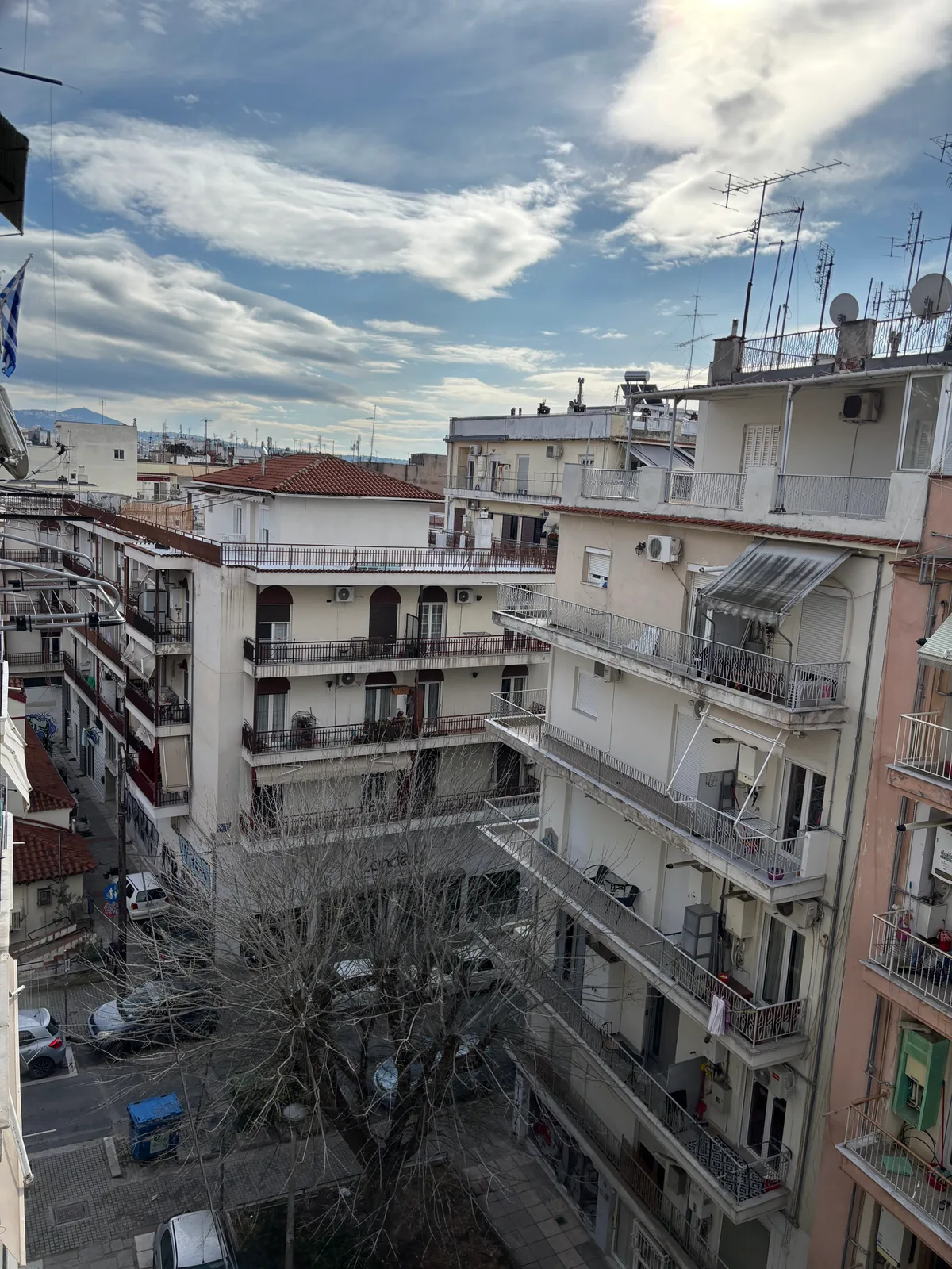 Prime location with sea view balcony close to Aristotle University — photo 22